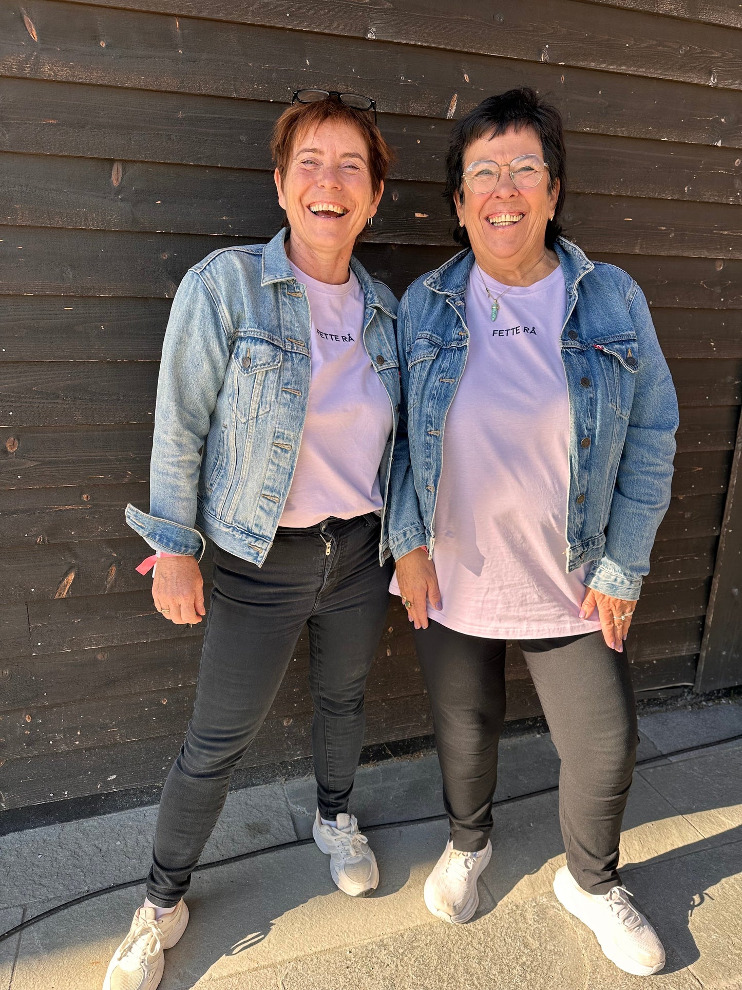 Lyng Fette Rå T-skjorte ÖVERSTOR